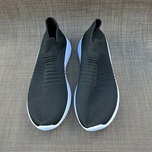 Black and white fabric top sneaker size 42 or size 9.5 NWOT